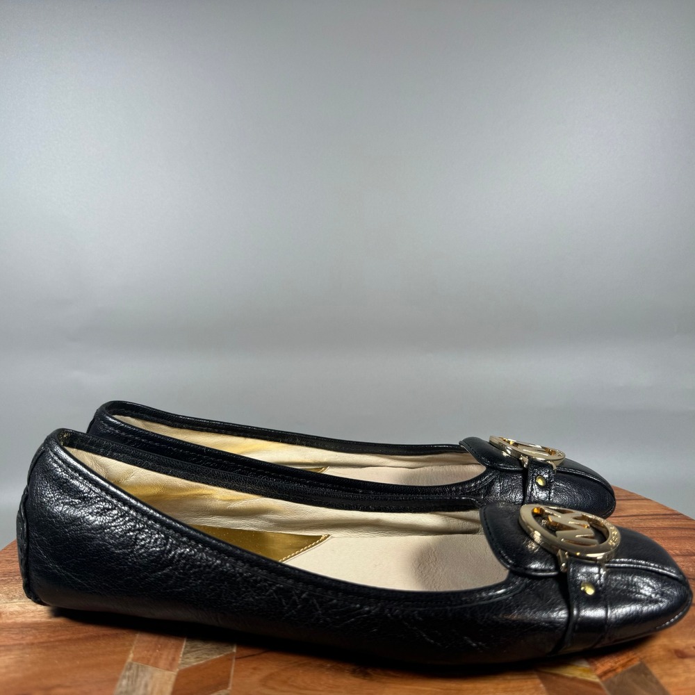 Michael Kors Fulton Moccasin Black Leather Ballet Flats Gold MK Logo 9M AQ14G